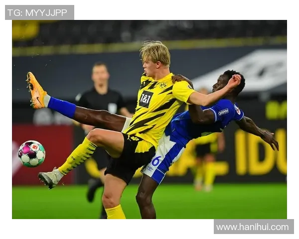 沙尔克04主场遭遇惨败,多特蒙德豪取胜利! 沙尔克04主场遭遇惨败,多特蒙德豪取胜利!