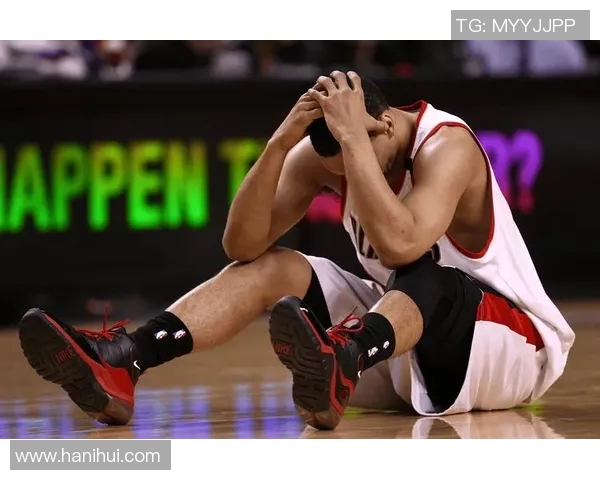 罗斯再次受伤,森林狼命运堪忧 罗斯再次受伤,森林狼命运堪忧